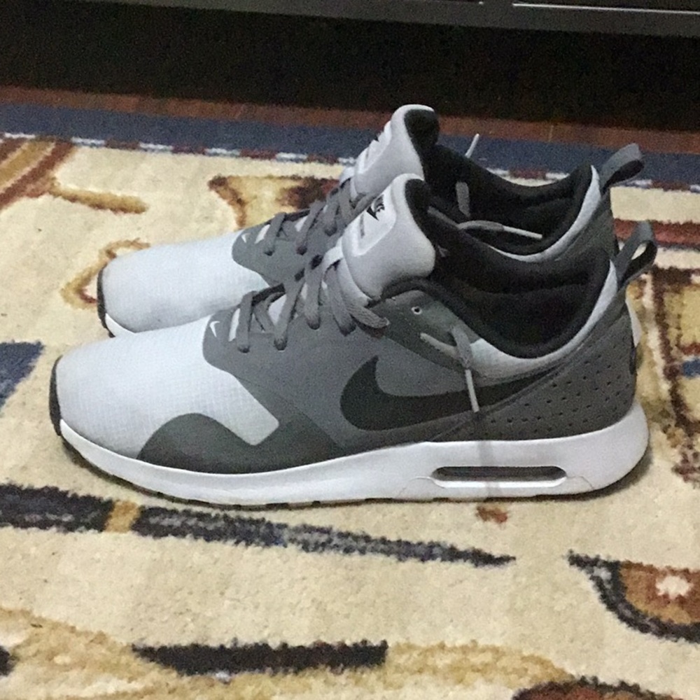 Nike Air Max Tavas